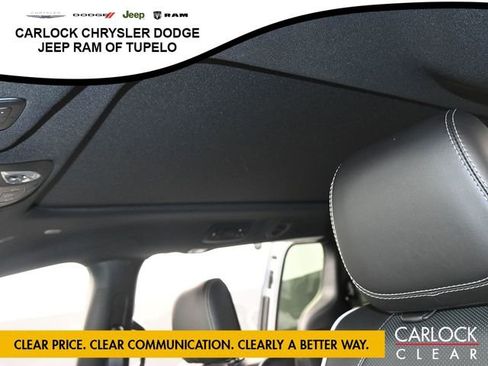 New 2026 Chrysler Pacifica Limited w/ Uconnect Theater Family Group image 25