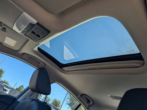 New 2025 Nissan Sentra SR w/ SR Premium Package image 19