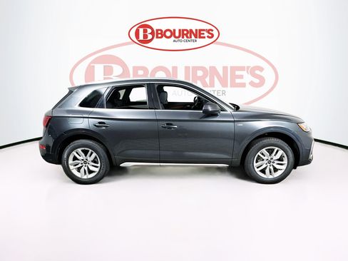 Used 2023 Audi Q5 2.0T Premium w/ Convenience Package AWD/4WD image 11