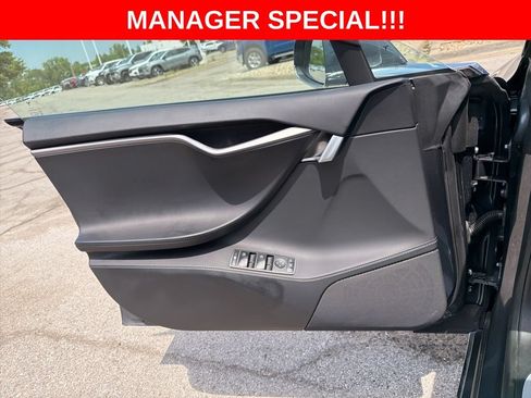 Used 2019 Tesla Model S 100D AWD/4WD image 26