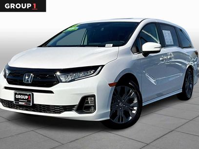 Used 2025 Honda Odyssey Touring