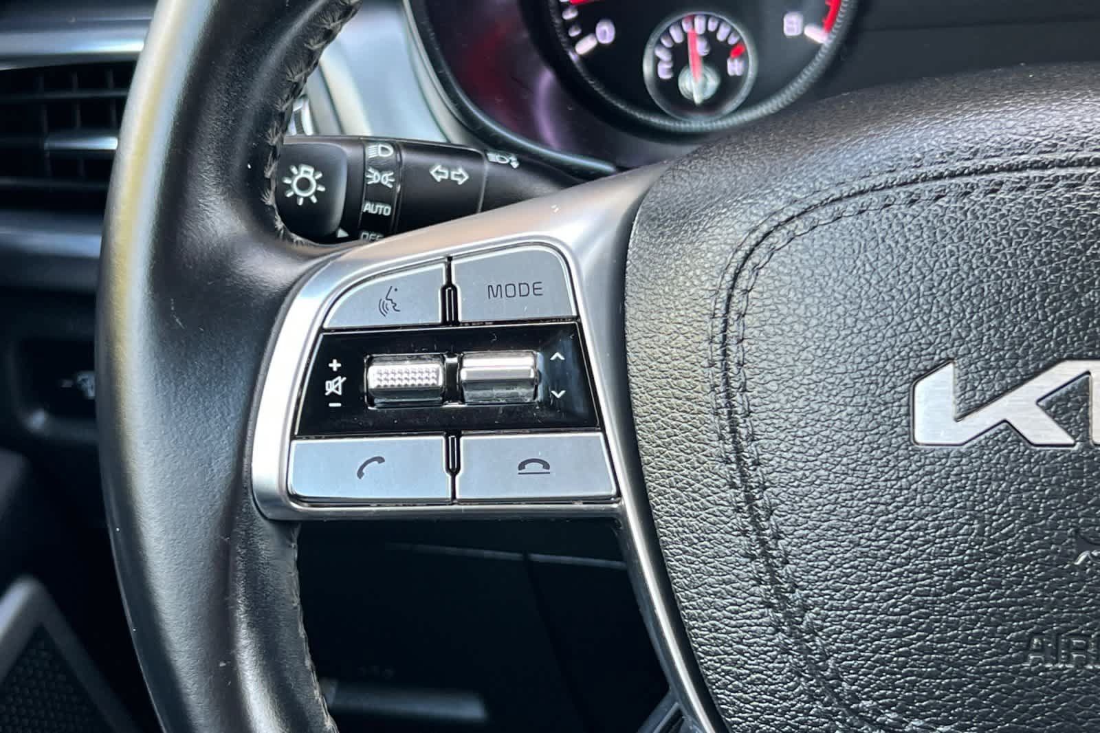 Used 2022 Kia Telluride LX AWD/4WD image 28