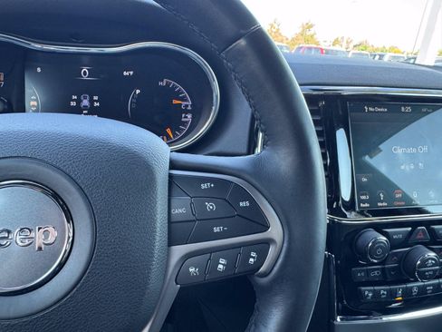 Used 2019 Jeep Grand Cherokee Limited w/ Luxury Group II AWD/4WD image 33