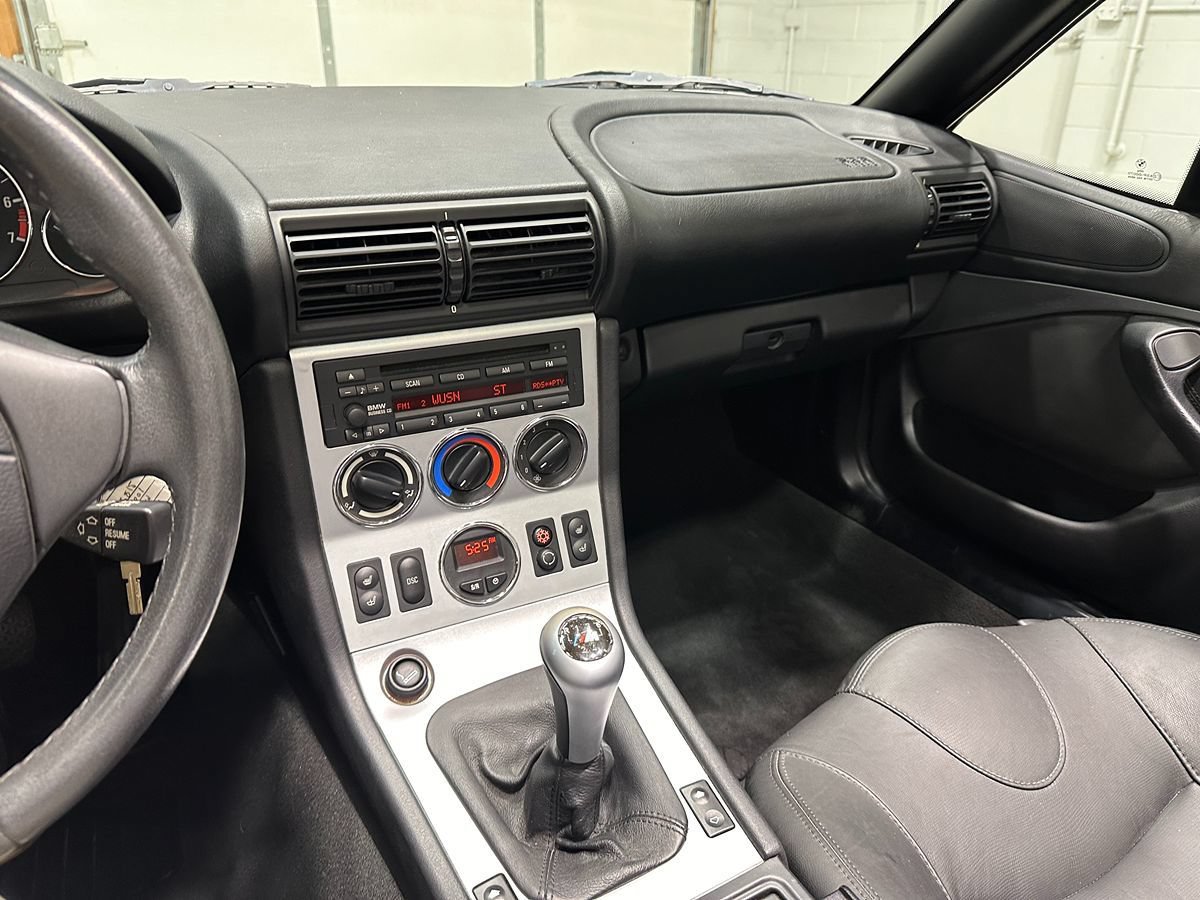 Used 2001 BMW Z3 3.0i RWD image 20