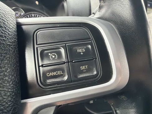 Used 2021 RAM 2500 Big Horn w/ Level 1 Equipment Group image 33