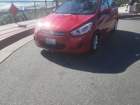 Used 2016 Hyundai Accent SE FWD image 3