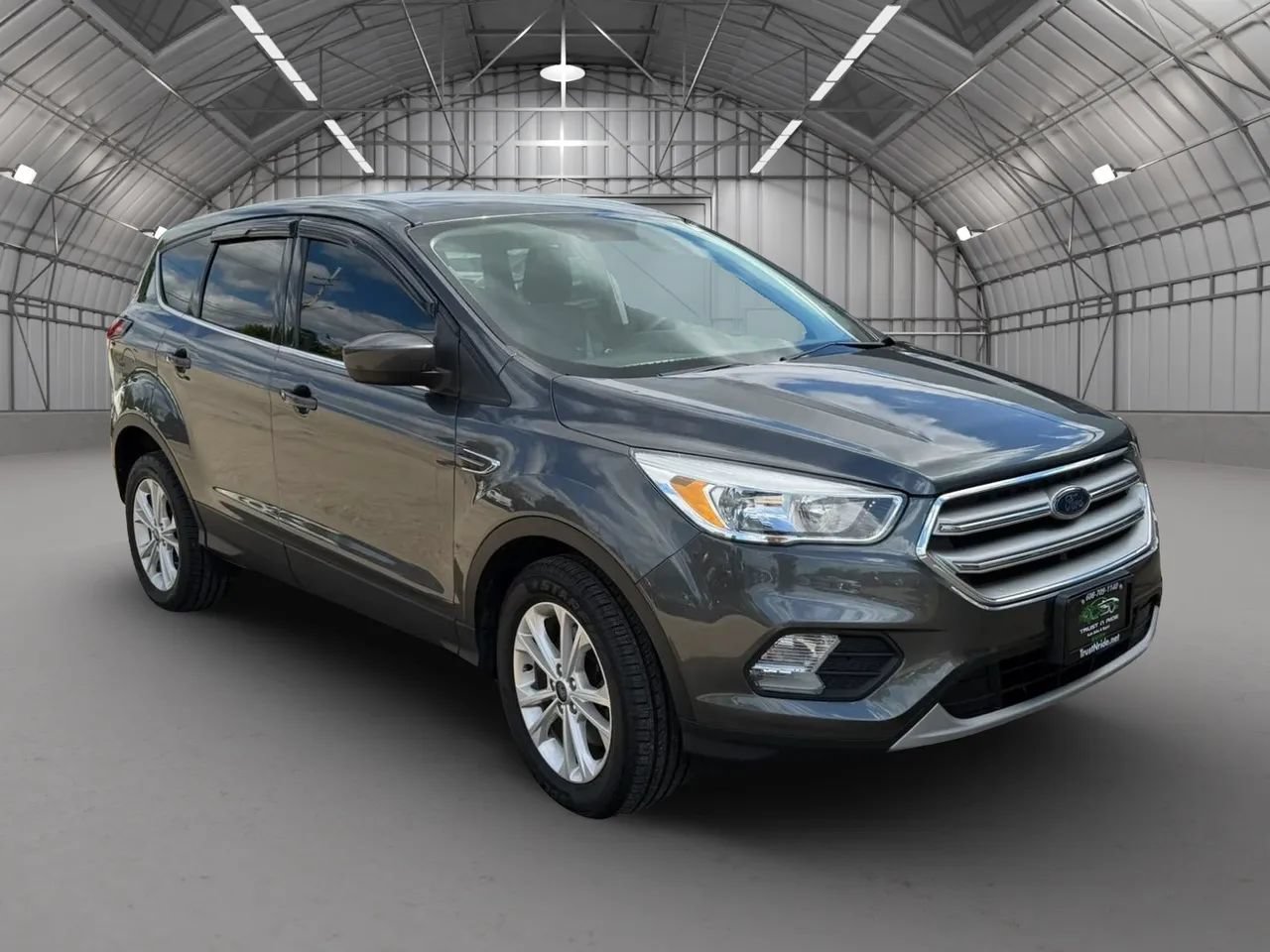 Used 2019 Ford Escape SE AWD/4WD image 1
