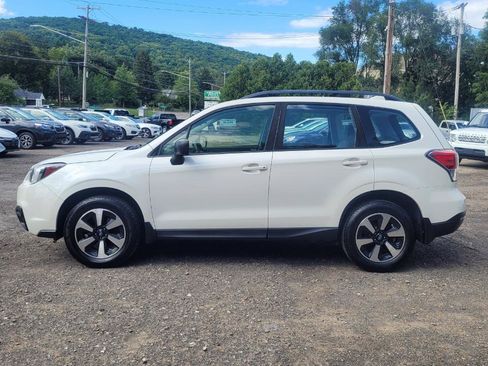 Used 2018 Subaru Forester 2.5i w/ Alloy Wheel Package AWD/4WD image 5
