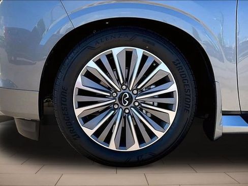 Used 2026 INFINITI QX80 Luxe w/ Cargo Package AWD/4WD image 8