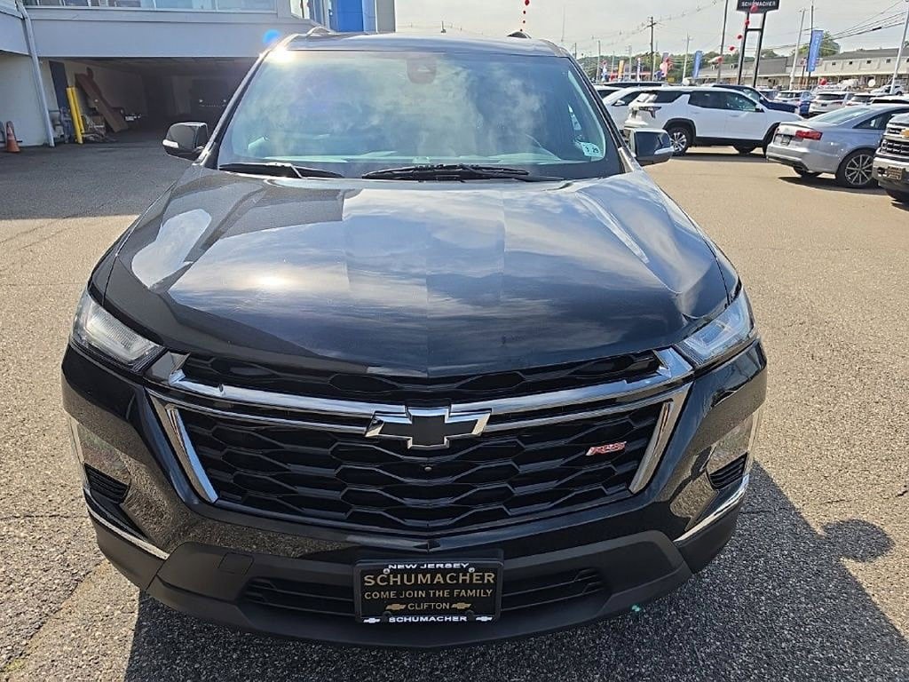 Used 2024 Chevrolet Traverse RS AWD/4WD image 8