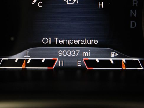 Used 2016 Jeep Cherokee Limited w/ Luxury Group FWD image 29