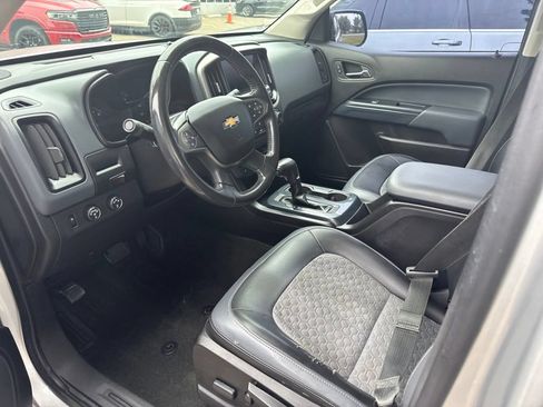 Used 2016 Chevrolet Colorado Z71 AWD/4WD image 10