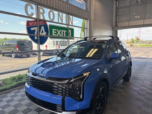 New 2026 Kia Sportage SX image 3