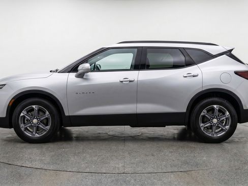 Used 2025 Chevrolet Blazer LT FWD image 5