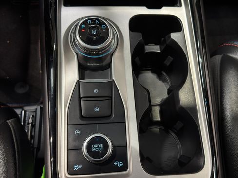 Used 2024 Ford Explorer ST w/ Technology Package image 35