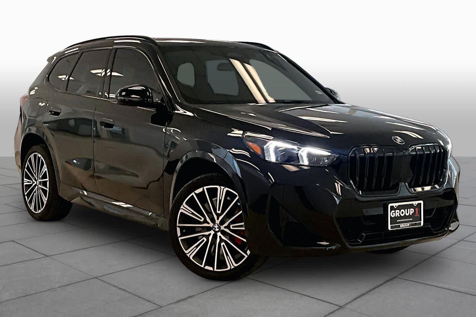 Used 2024 BMW X1 xDrive28i w/ M Sport Package AWD/4WD image 2