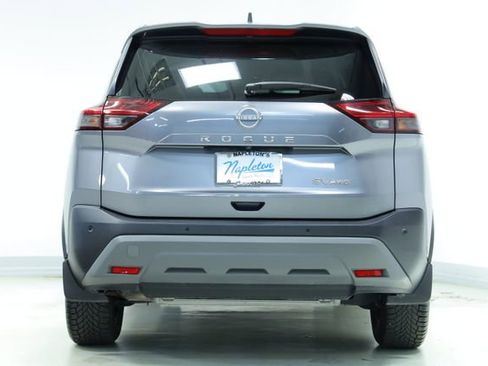 Used 2023 Nissan Rogue SV image 7