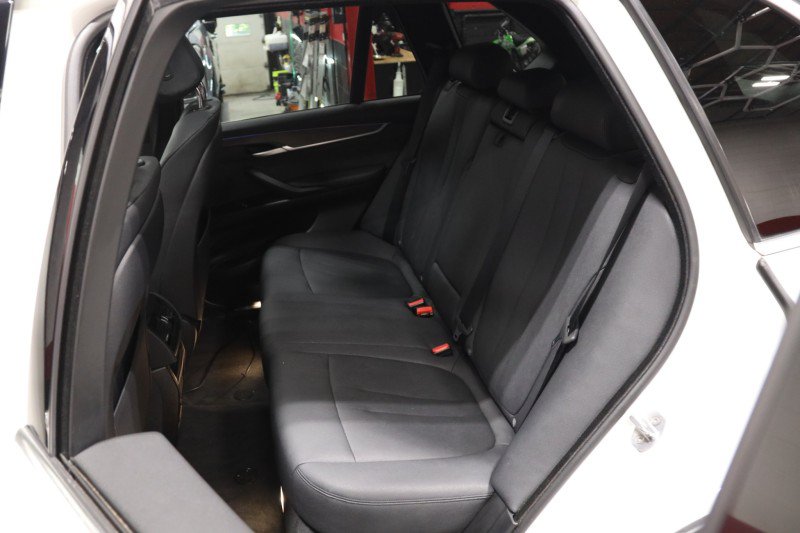 Used 2017 BMW X5 xDrive40e AWD/4WD image 39