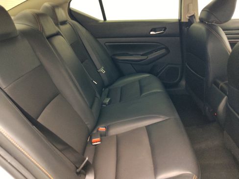 Used 2021 Nissan Altima 2.5 SR FWD image 19