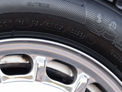 Used 1989 Mercedes-Benz 560 SL image 12