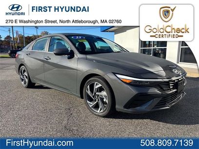 Certified 2025 Hyundai Elantra Limited w/ Cargo Package