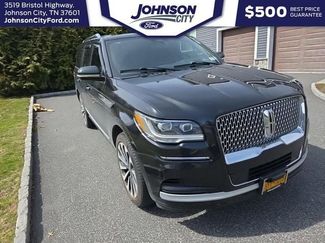 Used 2023 Lincoln Navigator Reserve video 1