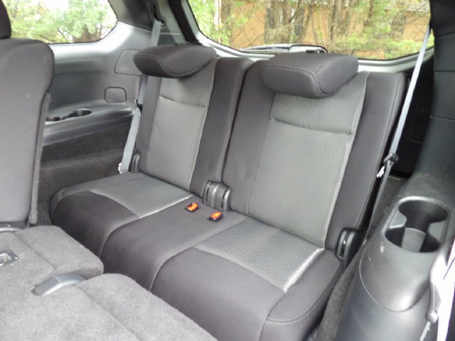 Used 2019 Nissan Pathfinder S AWD/4WD image 11