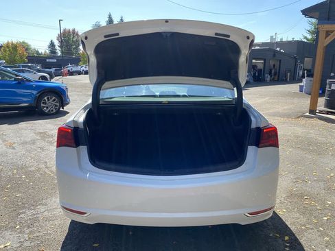 Used 2016 Acura TLX FWD image 29