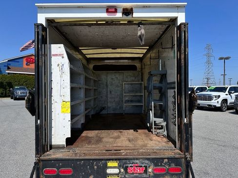 Used 2020 GMC Savana 3500 w/ Power Convenience Package RWD image 29