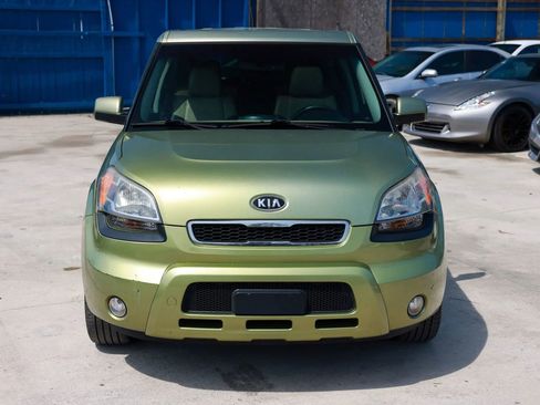 Used 2011 Kia Soul ! image 11