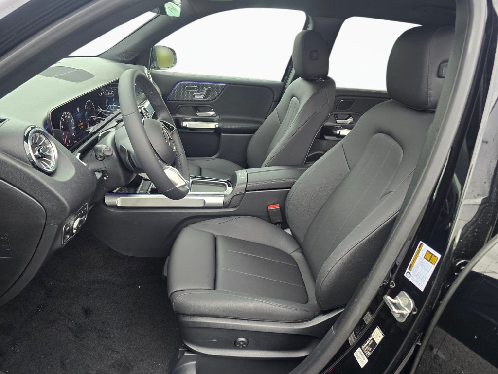 New 2026 Mercedes-Benz GLB 250 4MATIC image 12