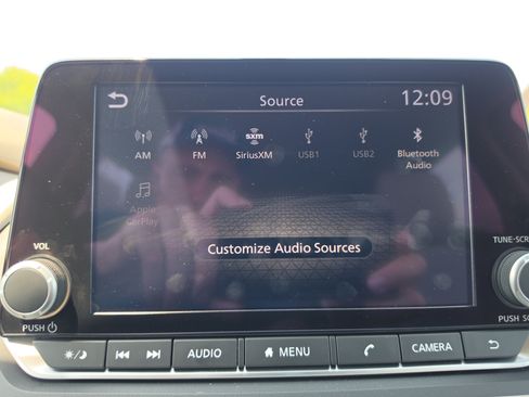 Used 2023 Nissan Rogue SV AWD/4WD image 30