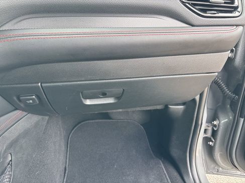 Used 2025 Dodge Durango GT image 20