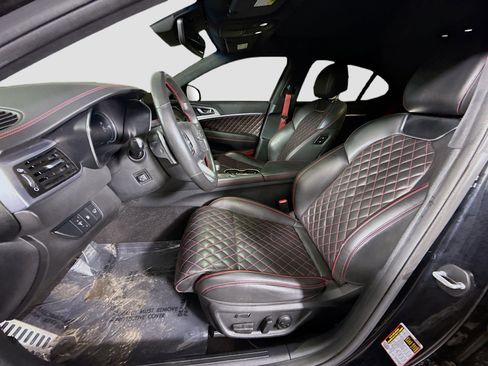 Used 2023 Genesis G70 3.3T w/ Sport Prestige Package image 22