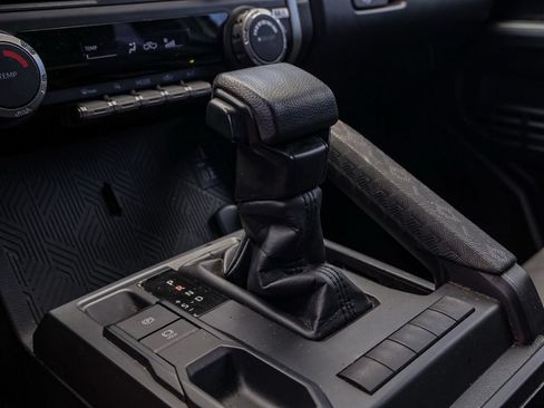 Used 2024 Toyota Tacoma SR RWD image 27