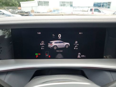 New 2026 Volkswagen Tiguan SE R-Line FWD image 24