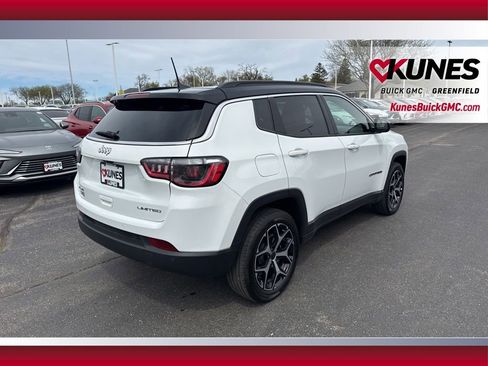 Used 2025 Jeep Compass Limited AWD/4WD image 4