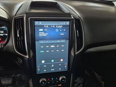 Used 2022 Ford Edge SE w/ Black Appearance Package AWD/4WD image 13