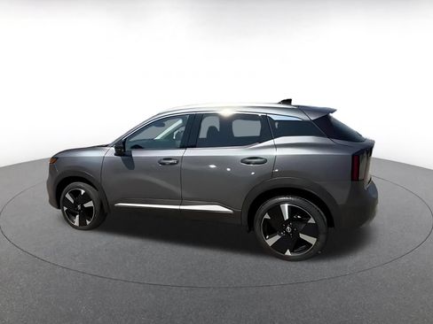 Used 2026 Nissan Kicks SR FWD image 10