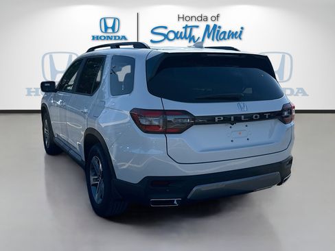 New 2026 Honda Pilot EX-L image 5