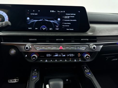 Certified 2025 Kia Telluride SX X-Line AWD/4WD image 27