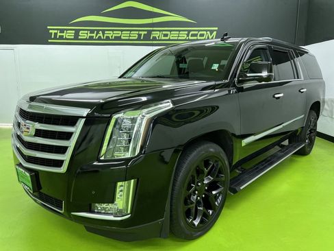 Used 2015 Cadillac Escalade ESV Premium AWD/4WD image 5