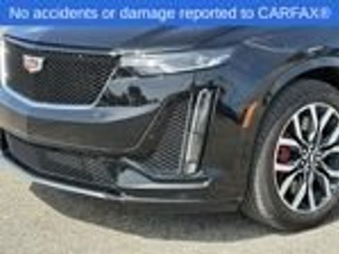 Used 2024 Cadillac XT6 Sport w/ LPO, Floor Liner Package AWD/4WD image 9
