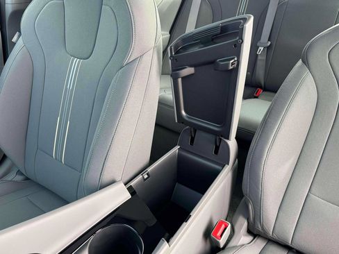 New 2026 Hyundai Elantra Blue image 18