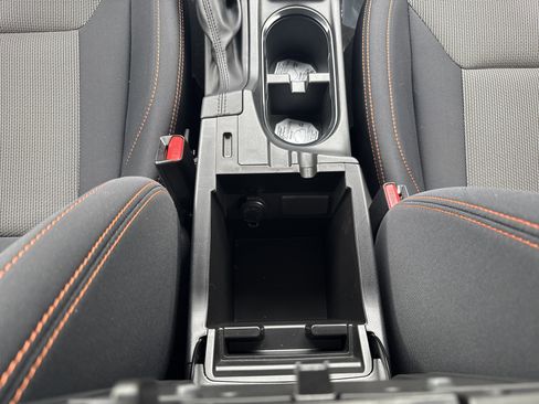 Used 2023 Subaru Crosstrek 2.0i Premium image 27