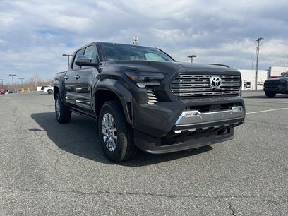 Used 2025 Toyota Tacoma Limited