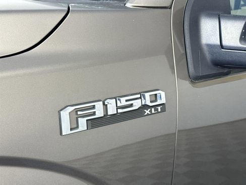 Used 2020 Ford F150 XLT image 10