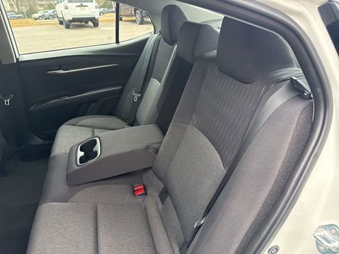 Used 2025 Toyota Camry LE image 20