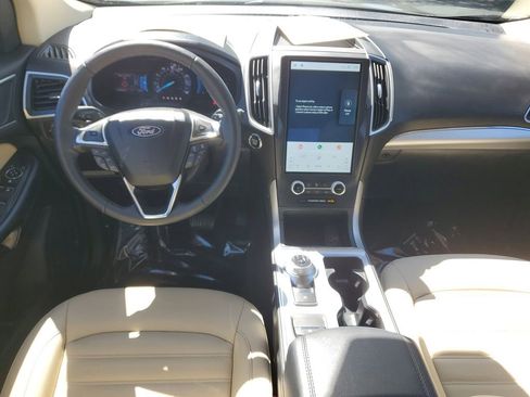 Used 2022 Ford Edge SEL w/ Convenience Package image 17