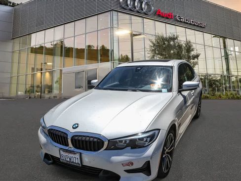 Used 2021 BMW 330e w/ Driving Assistance Package RWD image 1